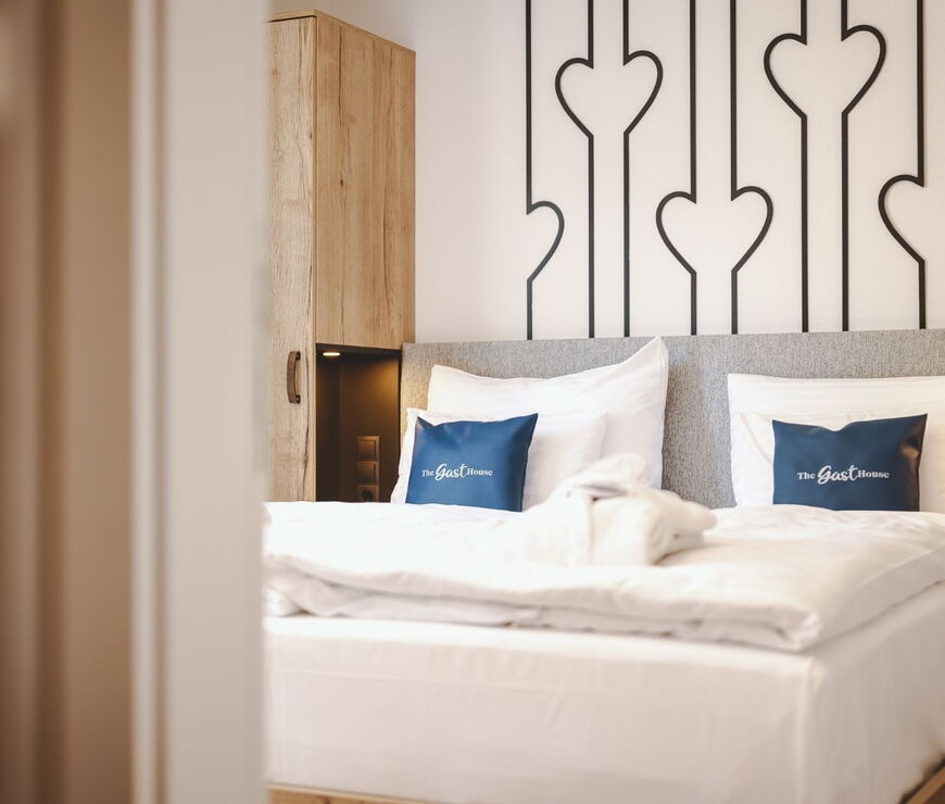 The Gast House Zell am See | 3 Bedroom Suite with Private Sauna