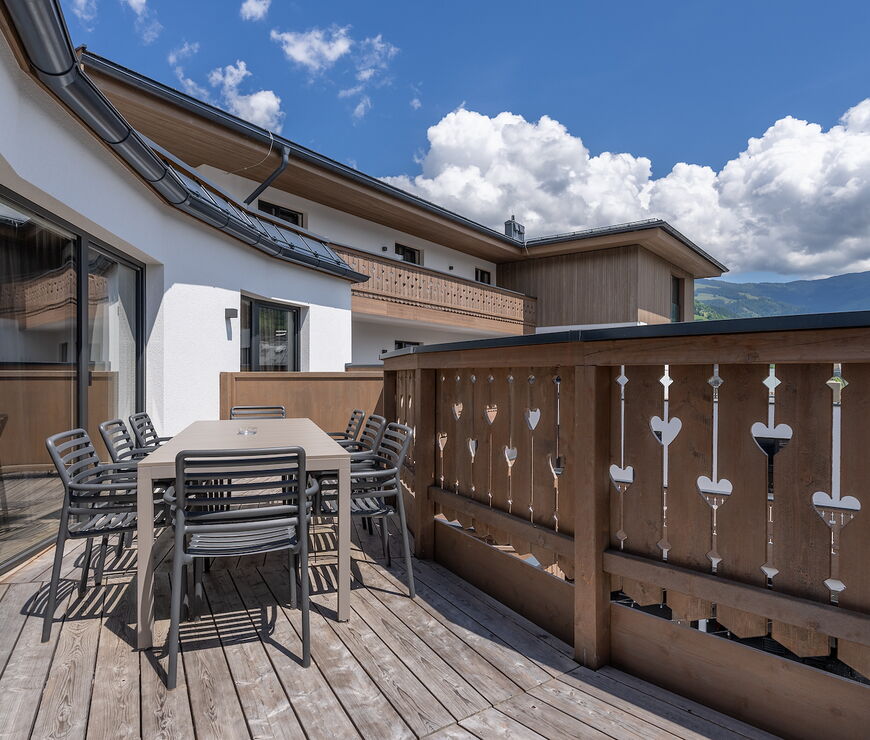 The Gast House Zell am See | 2 Schlafzimmer Deluxe Suite mit private Sauna