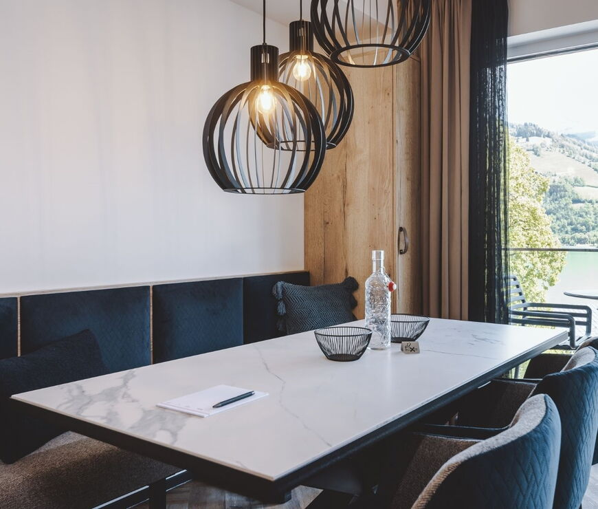 The Gast House Zell am See | 2 Schlafzimmer Deluxe Suite mit private Sauna